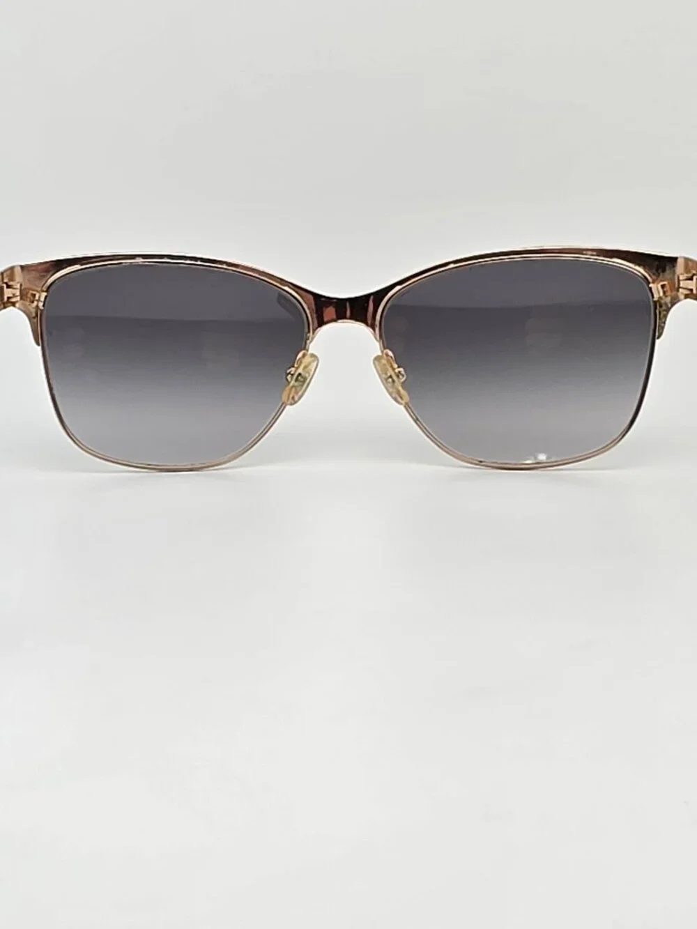 Bobbi Brown The Ruby 006 Black Gold Frame Grey Gradient Lens Cat Eye Sunglasses